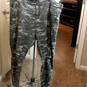 Camo plus size skinny distressed jeans